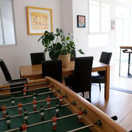بيت للعطل Huge Family House In The Heart Of نانت